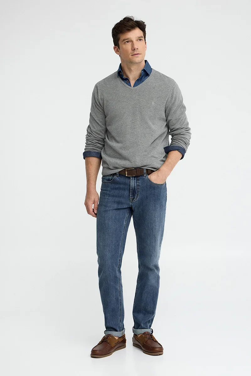Grey-marl V-neck jumper with Rigby Go embroidery - Image 3