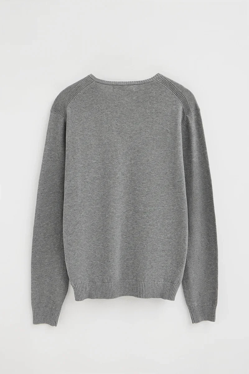 Grey-marl V-neck jumper with Rigby Go embroidery - Image 7