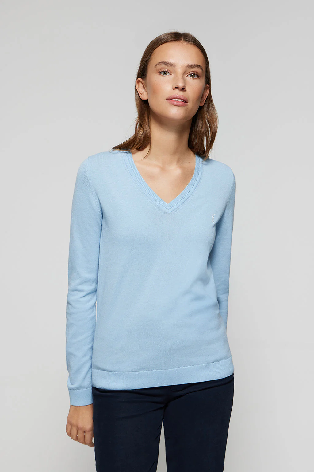 Sky-blue V-neck basic knit jumper with Rigby Go logo - Image 4