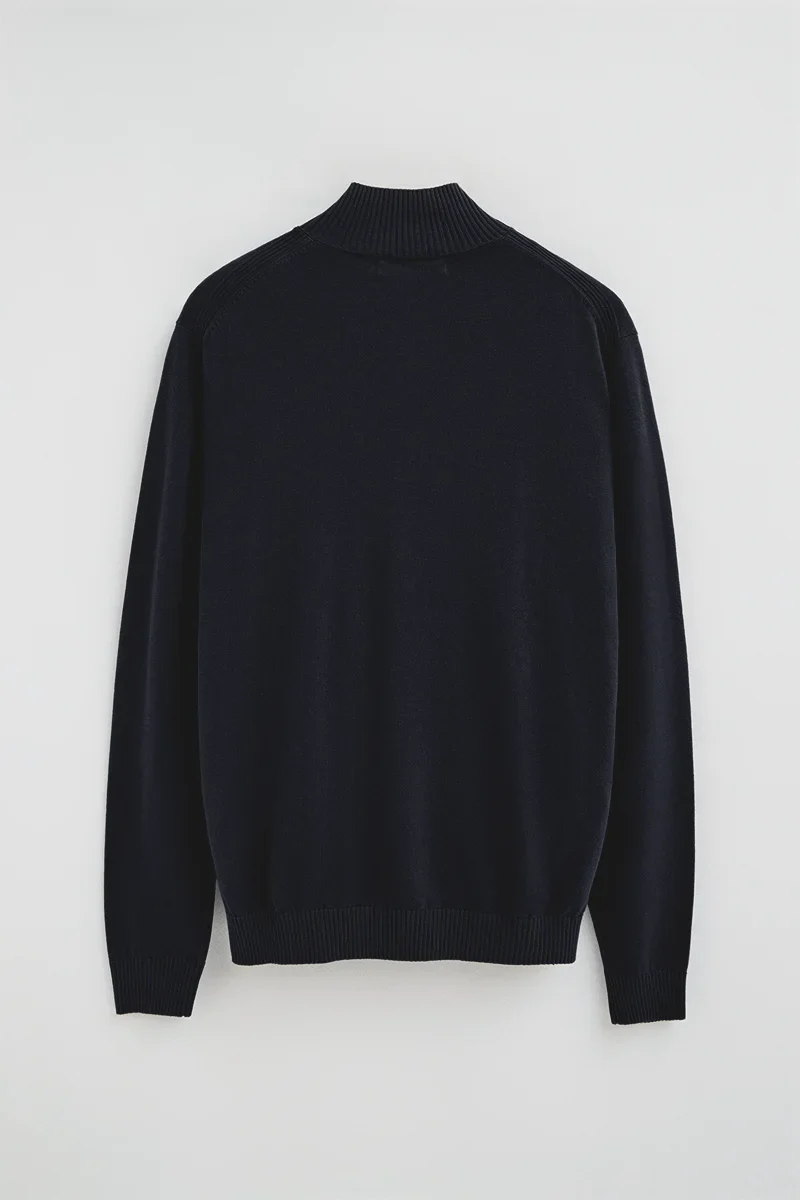 Navy-blue zipped-neck jumper with Rigby Go logo - Image 8