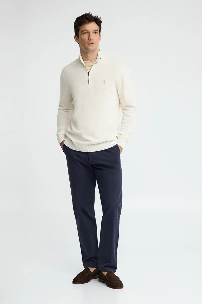 Nude zipped-neck jumper with Rigby Go logo - Image 4