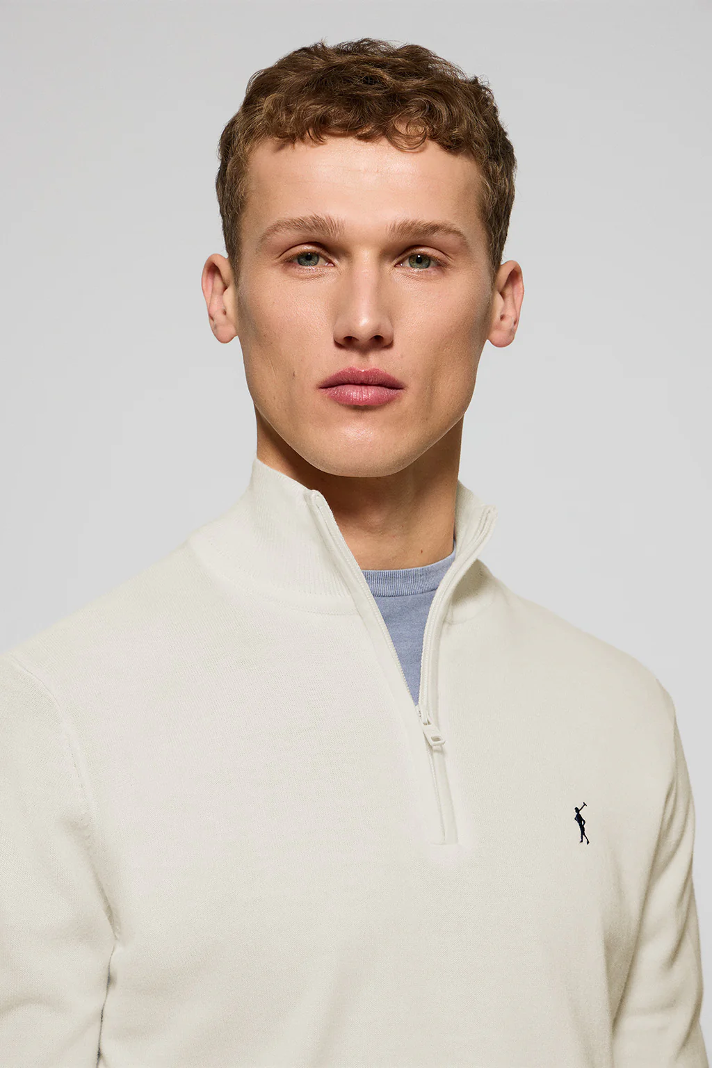 Beige knit jumper with zip and Rigby Go embroidered logo - Image 2