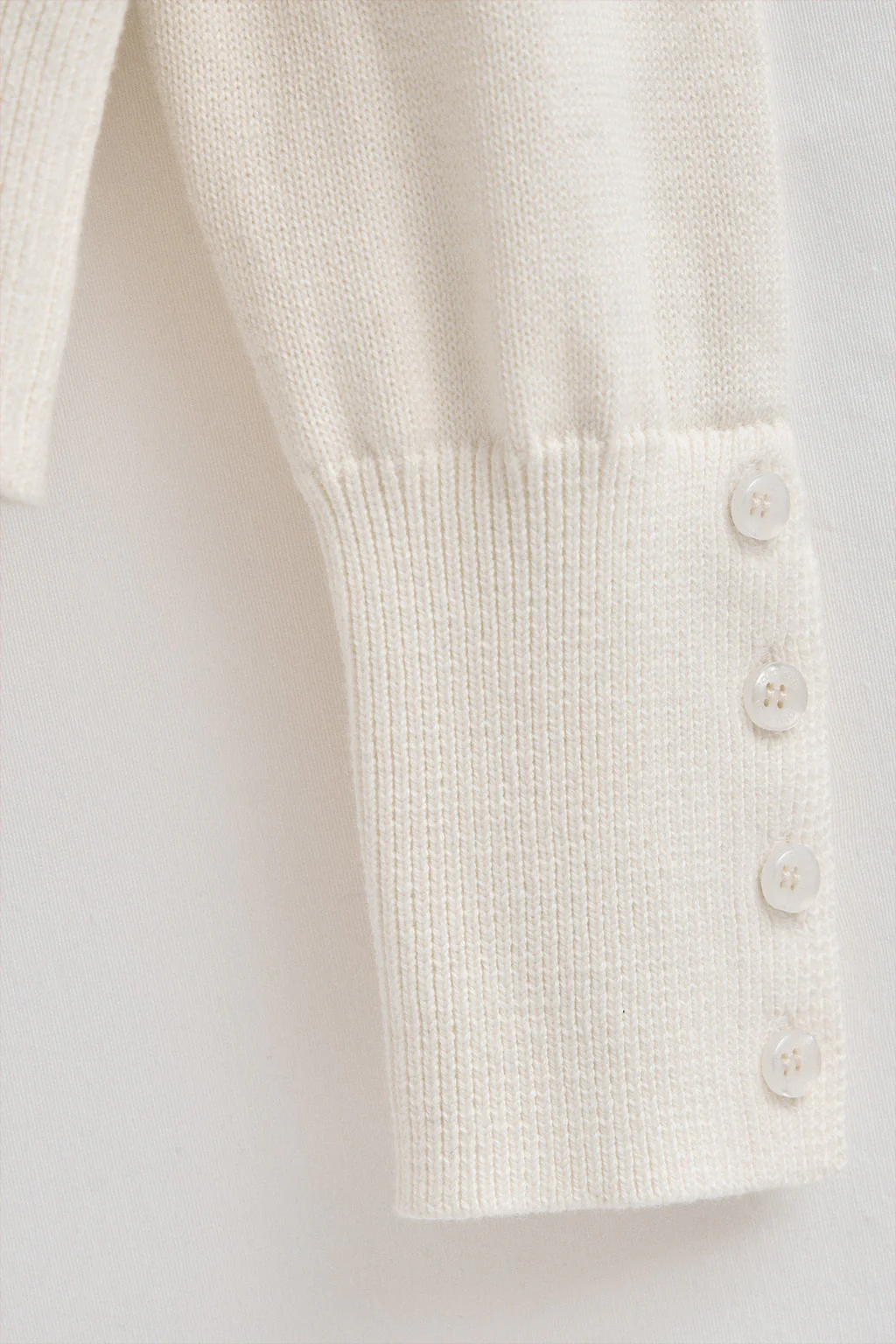 Nude wool-blend jumper with buttoned cuffs and Polo Club pearly button - Image 8