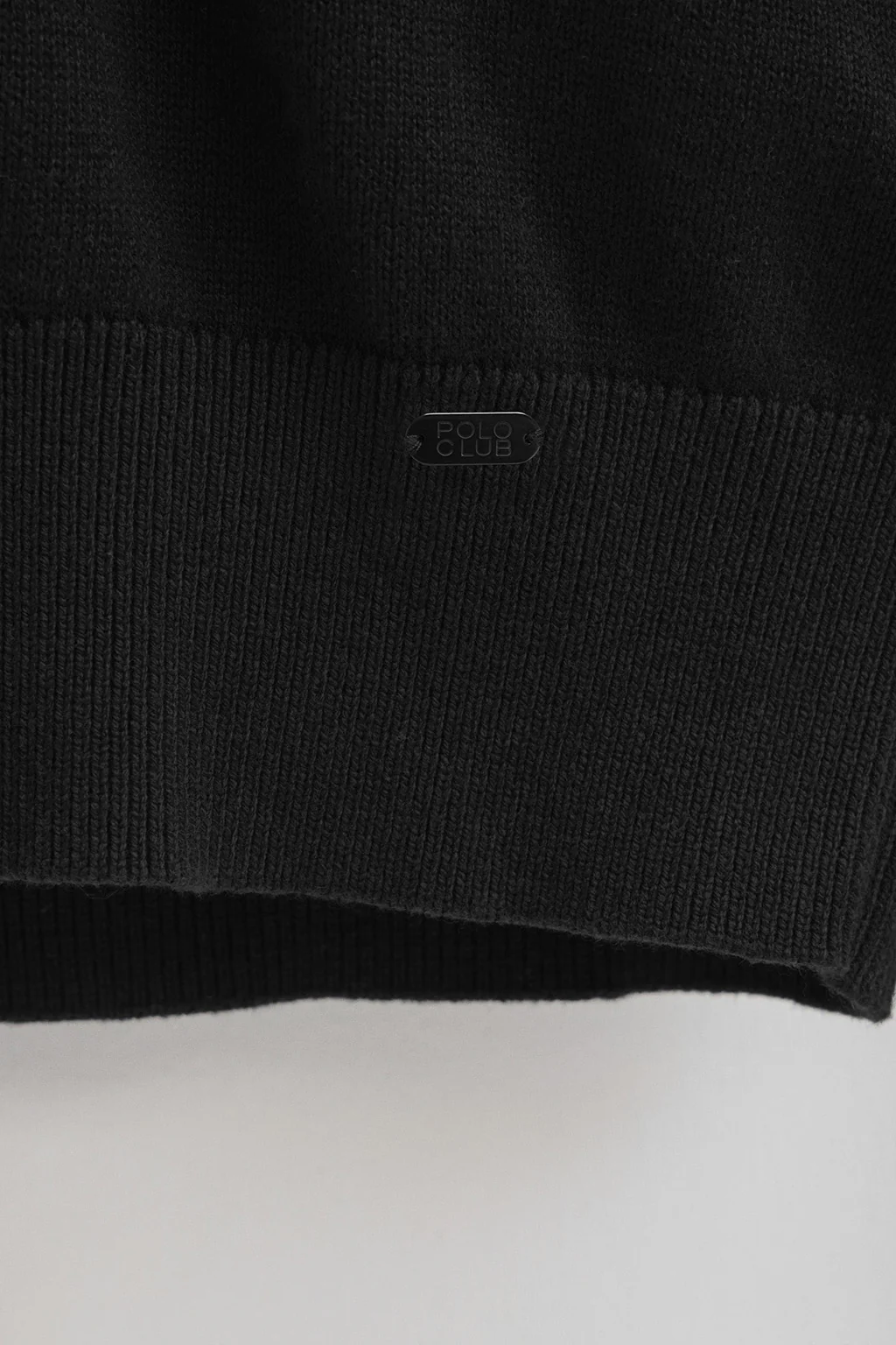 Black wool-blend jumper with buttoned cuffs and Polo Club pearly button - Image 7