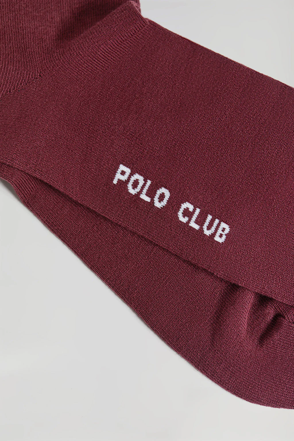 2 Pair pack of maroon socks with Rigby Go logo - Image 5