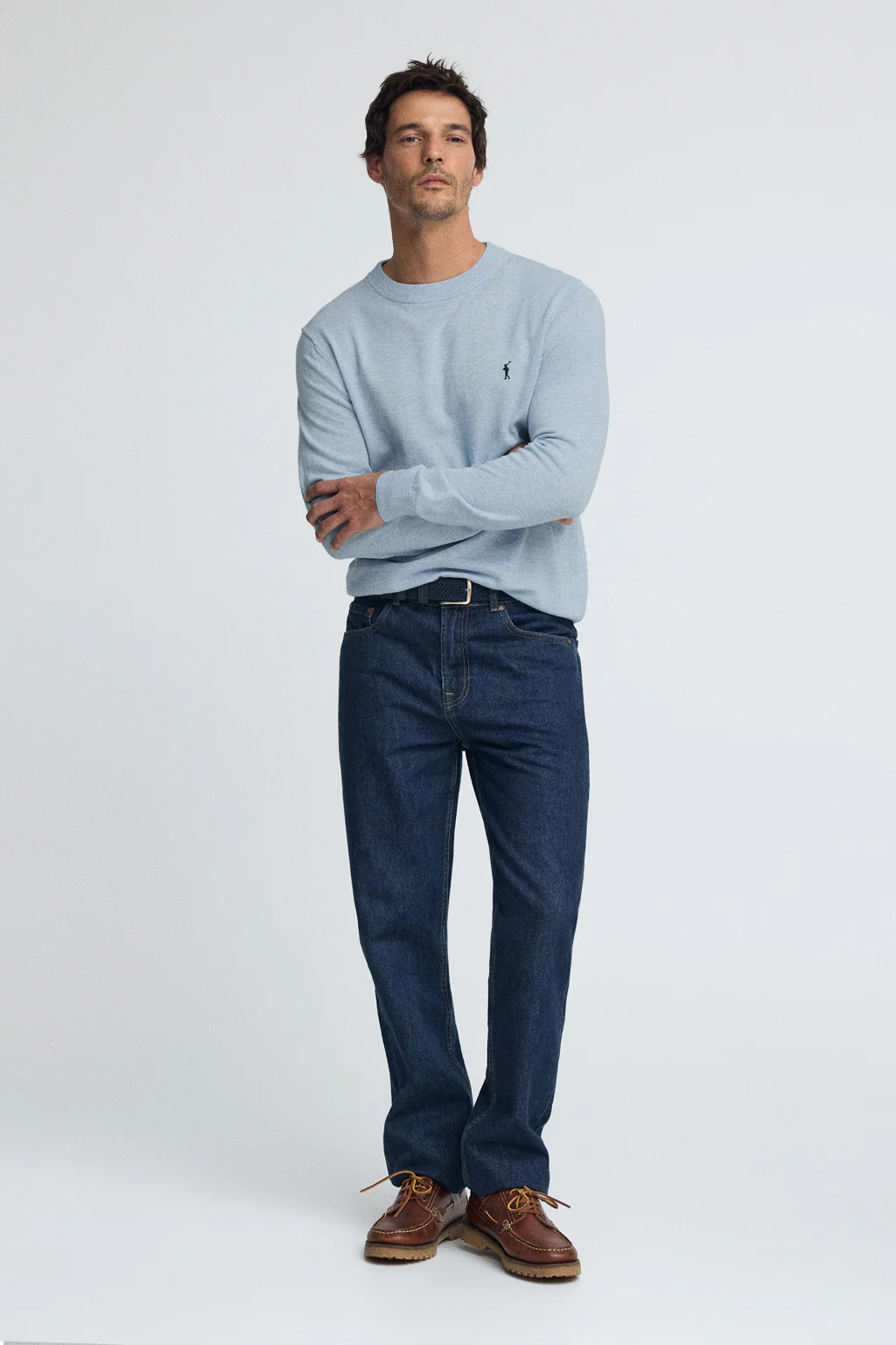Men’s 2-pack cotton jumpers in navy and light blue marl with round neck and Rigby Go embroidery - Image 4