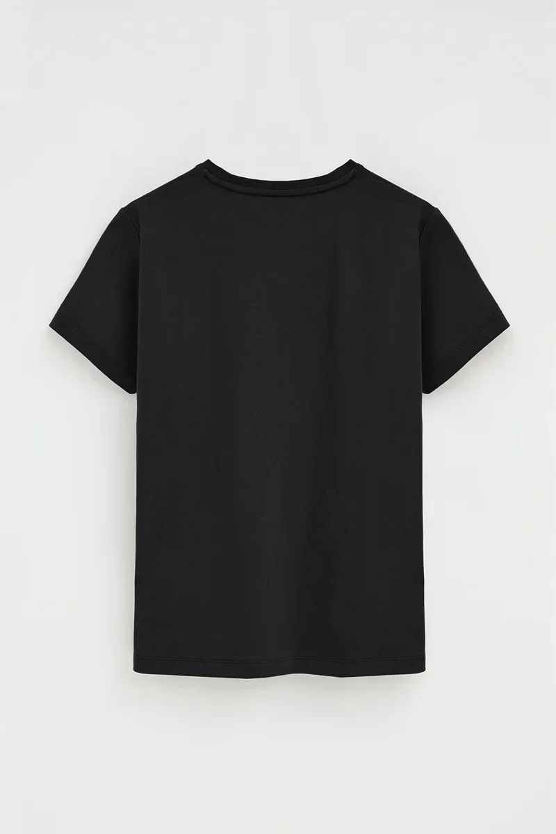 Women’s 3-pack T-shirts in black, navy blue and white with short sleeves, round neck and Rigby Go embroidery - Image 10