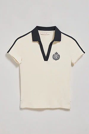 Nude buttonless polo shirt with nautical patch - Image 8