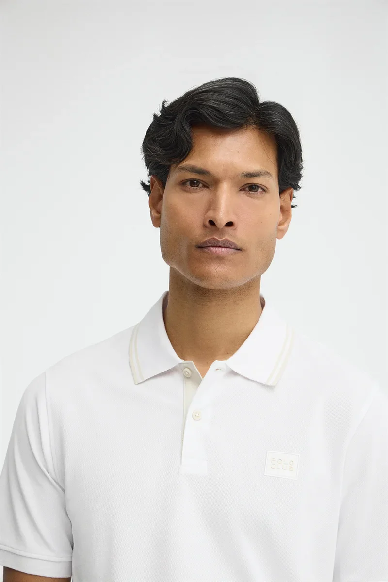White short-sleeve polo shirt with Polo Club patch - Image 3