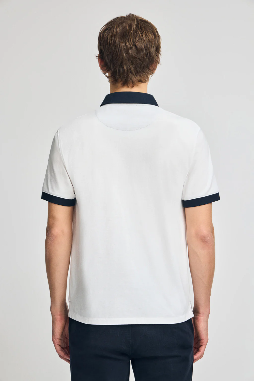 White short-sleeve polo shirt Dareh with Rigby Go embroidery - Image 3