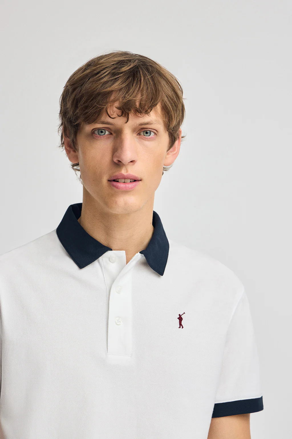 White short-sleeve polo shirt Dareh with Rigby Go embroidery - Image 4