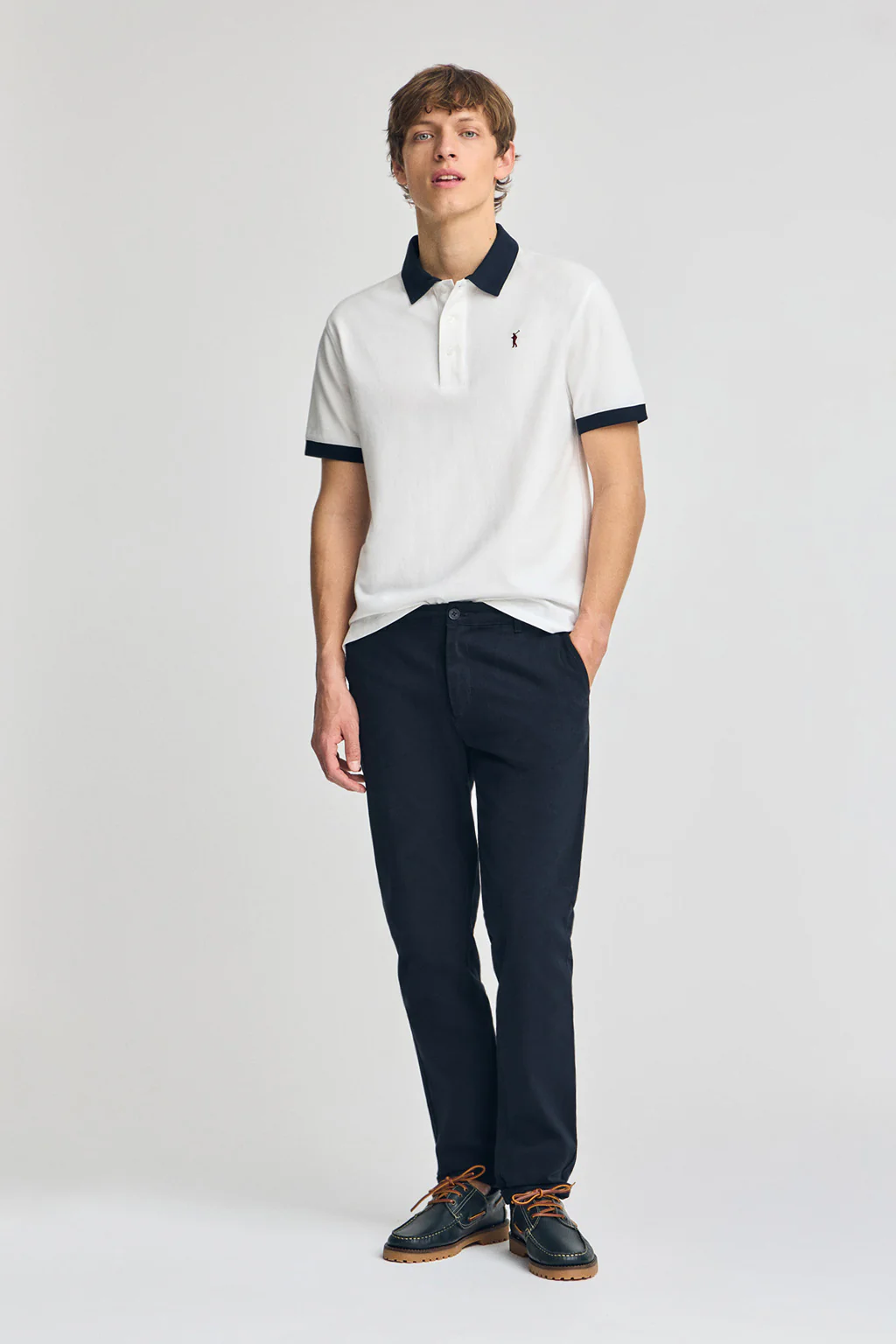 White short-sleeve polo shirt Dareh with Rigby Go embroidery - Image 5