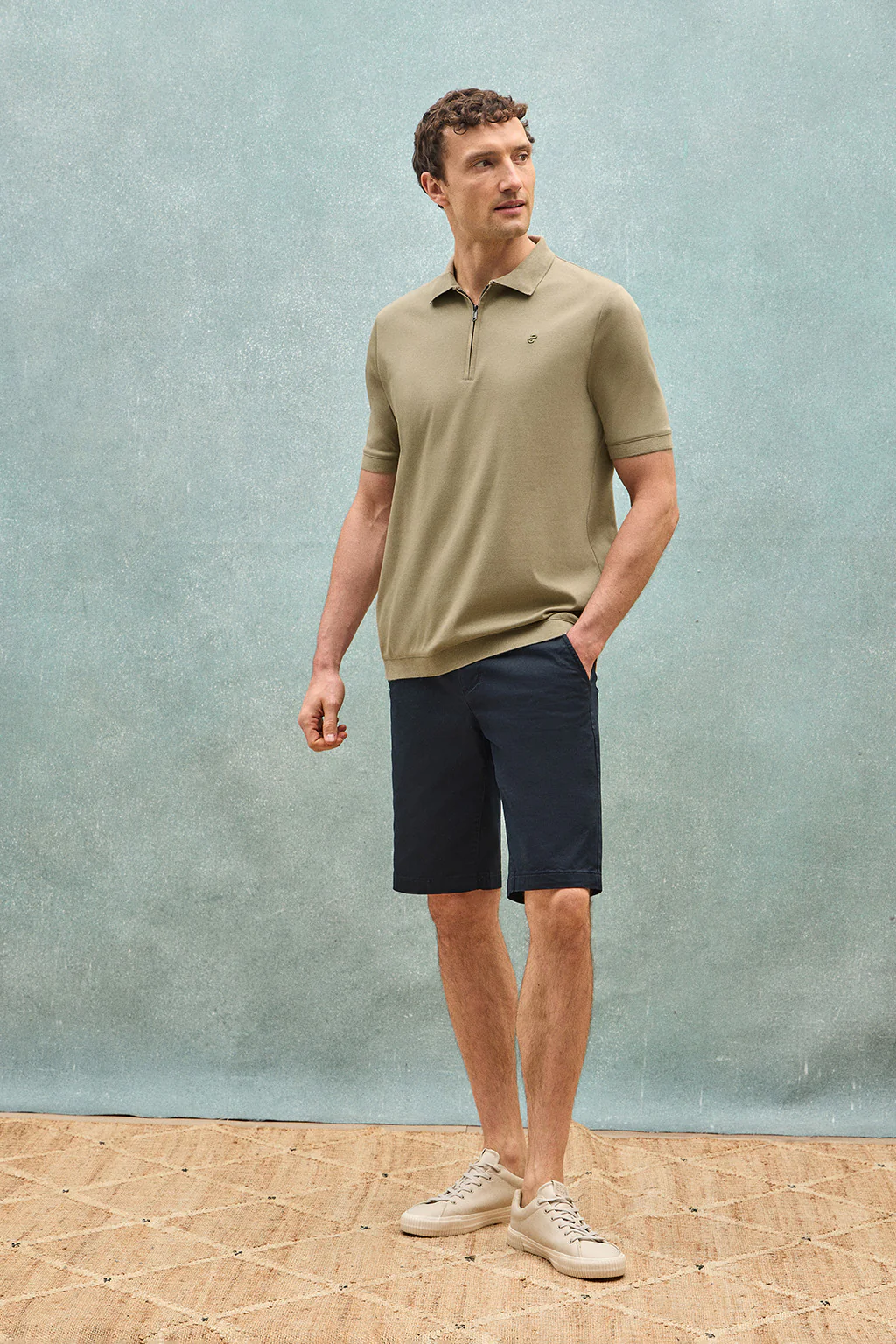 Light-green zipped polo shirt Esko with embroidered monogram - Image 10