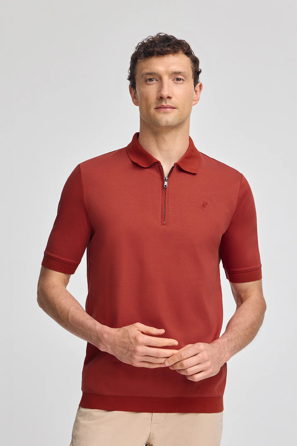 Reddish zipped polo shirt Esko with embroidered monogram