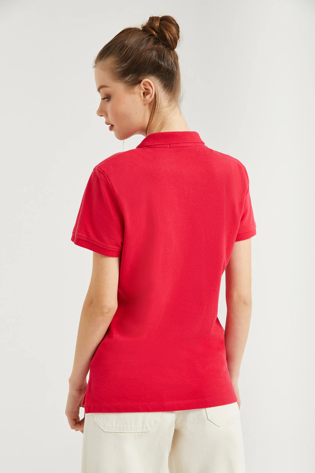Fuchsia short-sleeve pique polo shirt with Rigby Go logo - Image 6