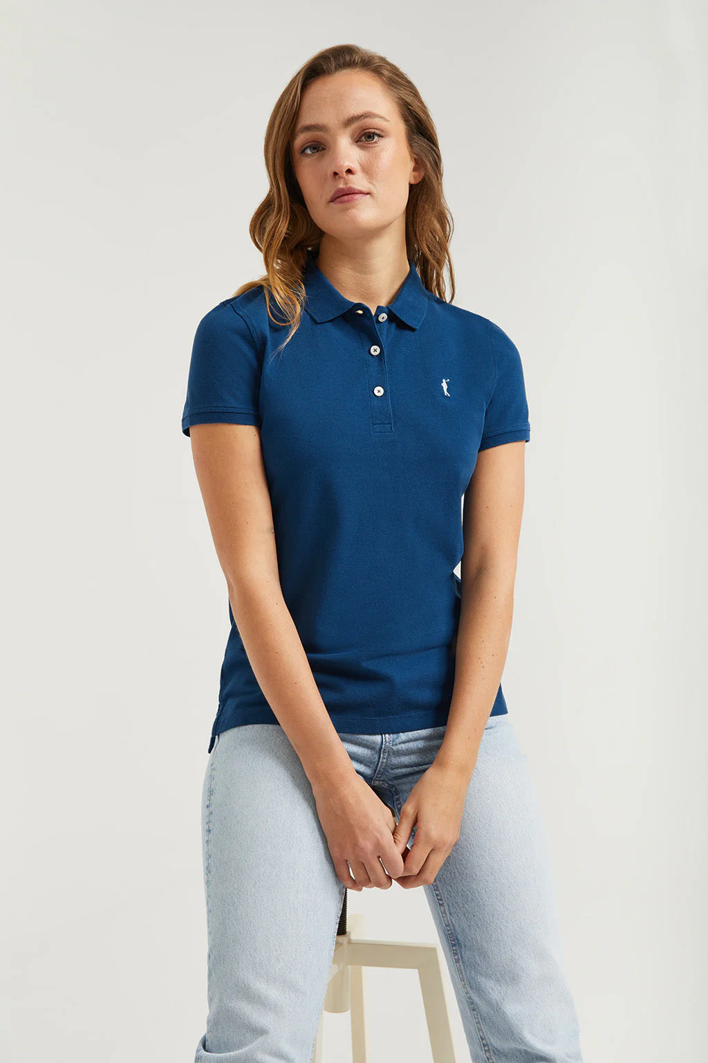 Indigo-blue short-sleeve pique polo shirt with Rigby Go logo