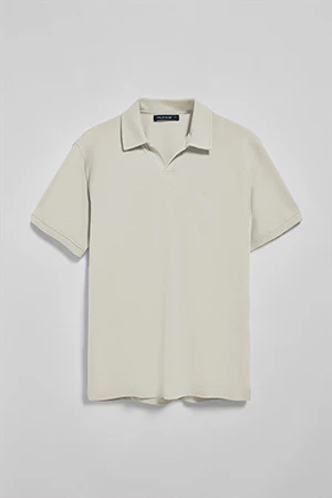 Light-grey buttonless polo shirt Pascal with embroidered monogram - Image 8