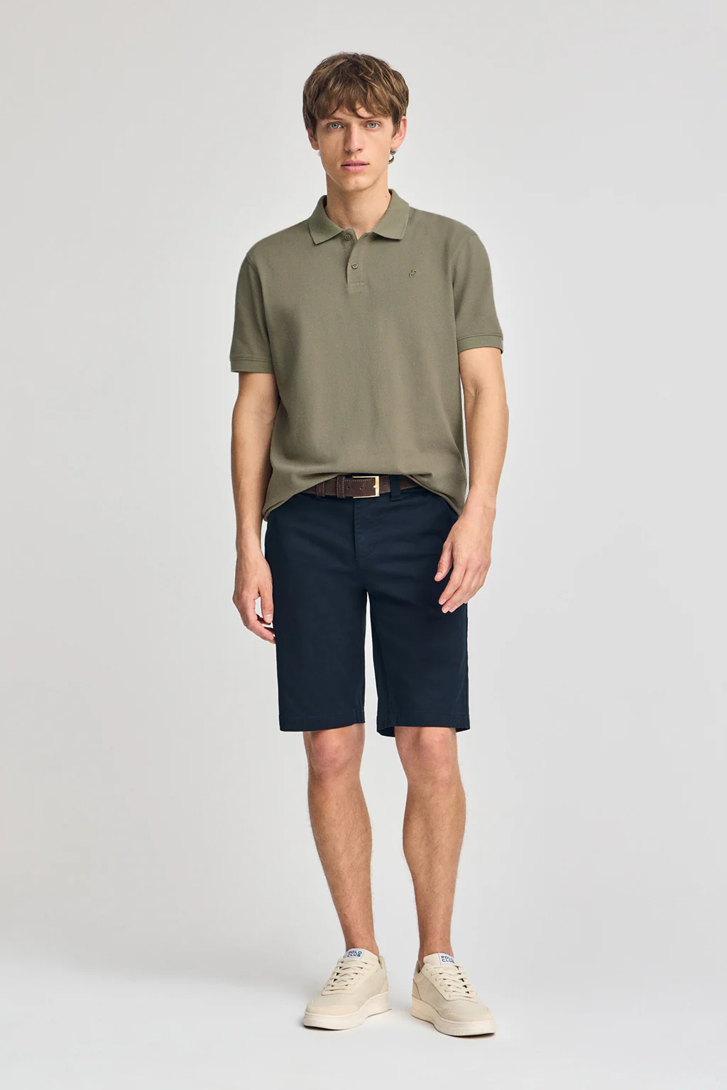 Light-green two-button polo shirt in linen and cotton with embroidered monogram - Image 4