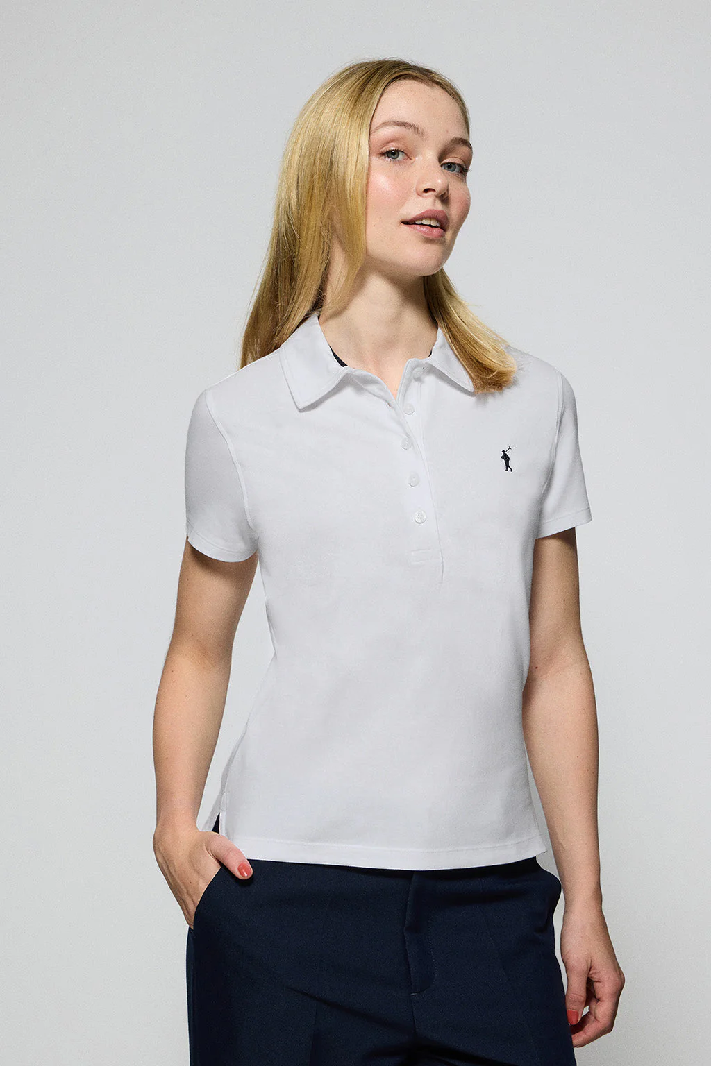White five-button polo shirt Pereira with Rigby Go embroidery - Image 2