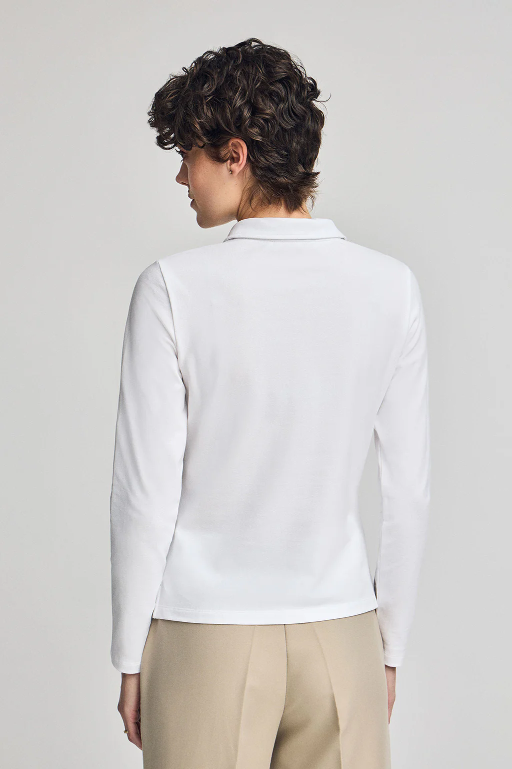 White long-sleeve cotton polo shirt with Rigby Best embroidery - Image 2