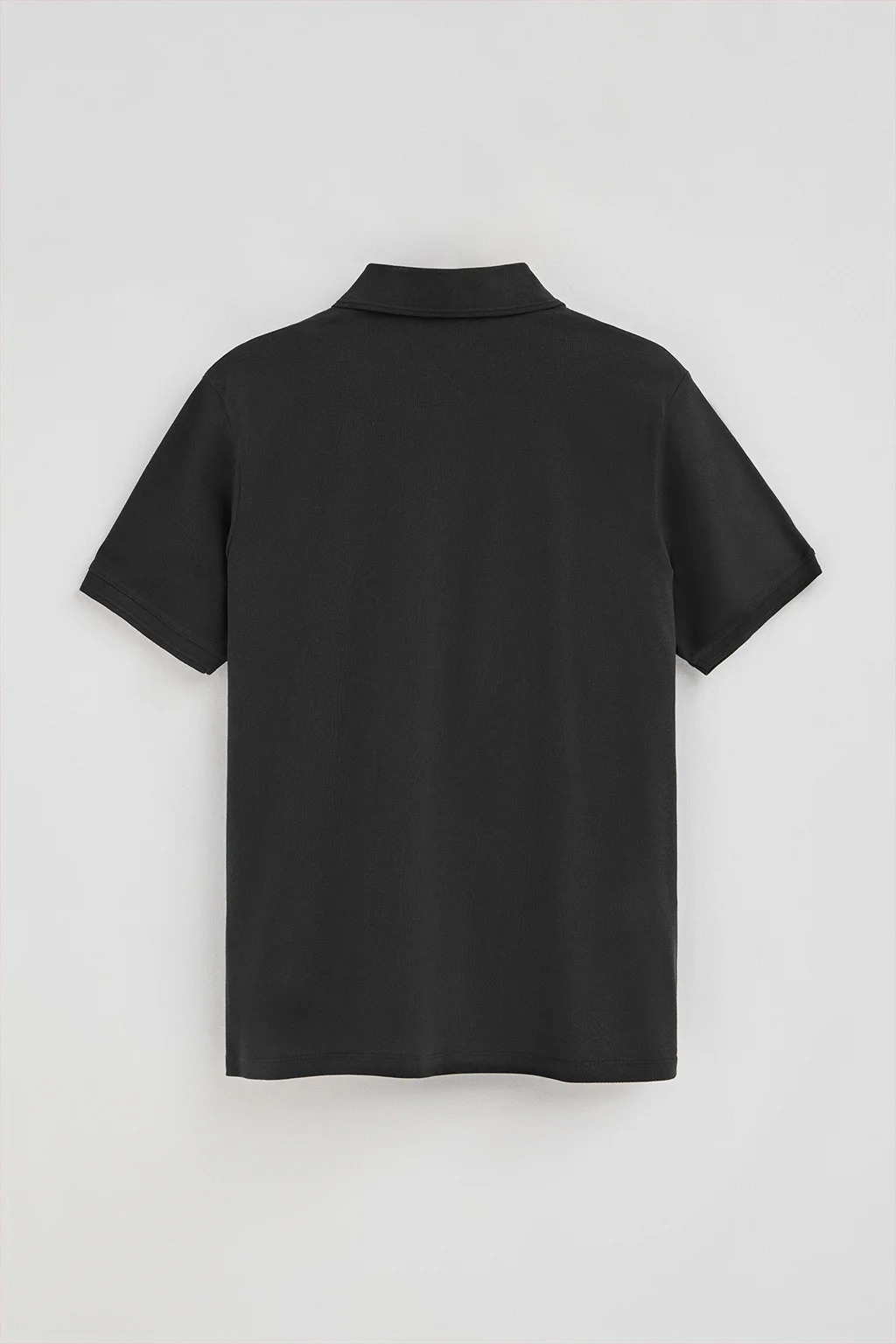 Black short-sleeve pique polo shirt with Rigby Best embroidery - Image 6