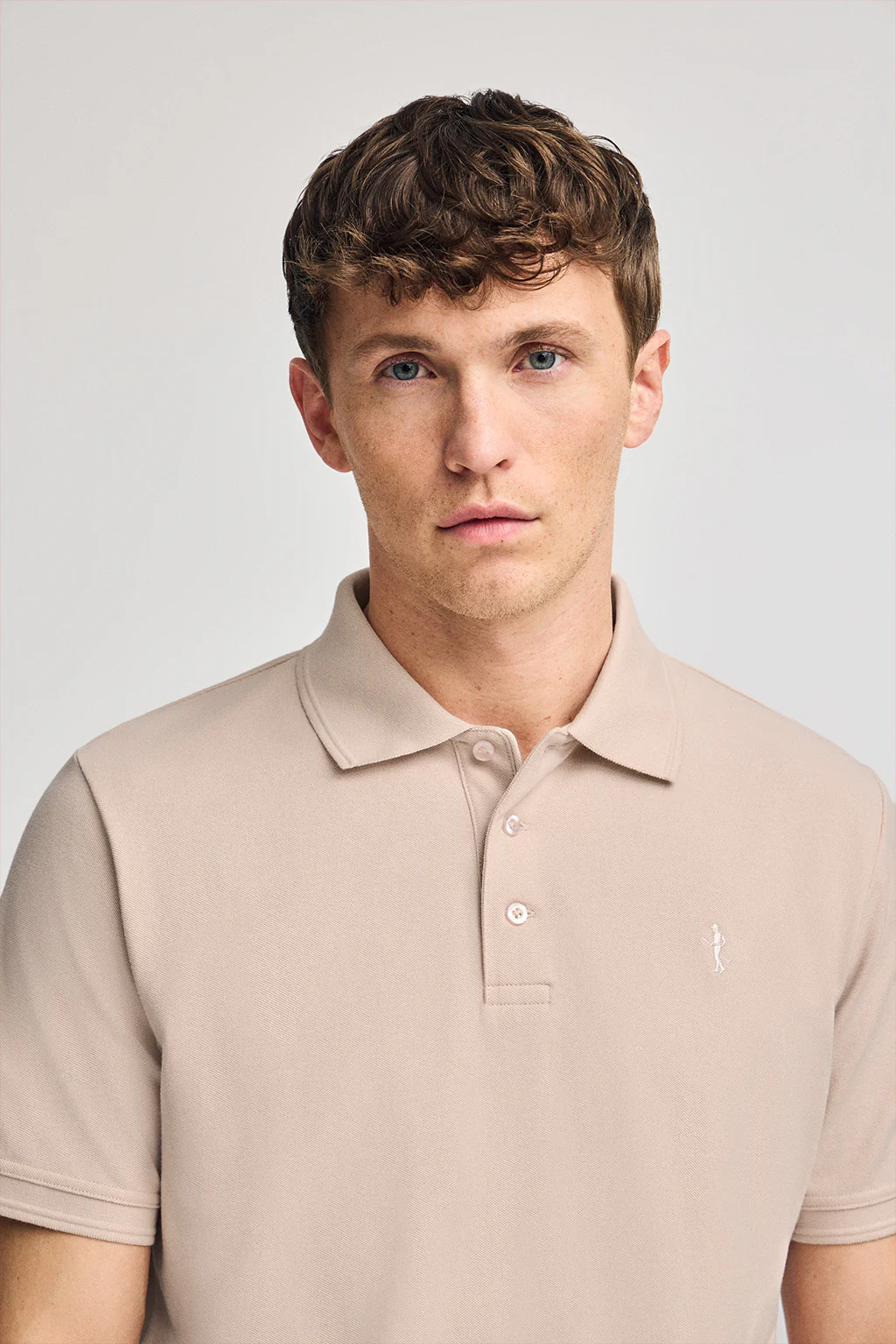 Blush-pink short-sleeve pique polo shirt with Rigby Best embroidery - Image 3