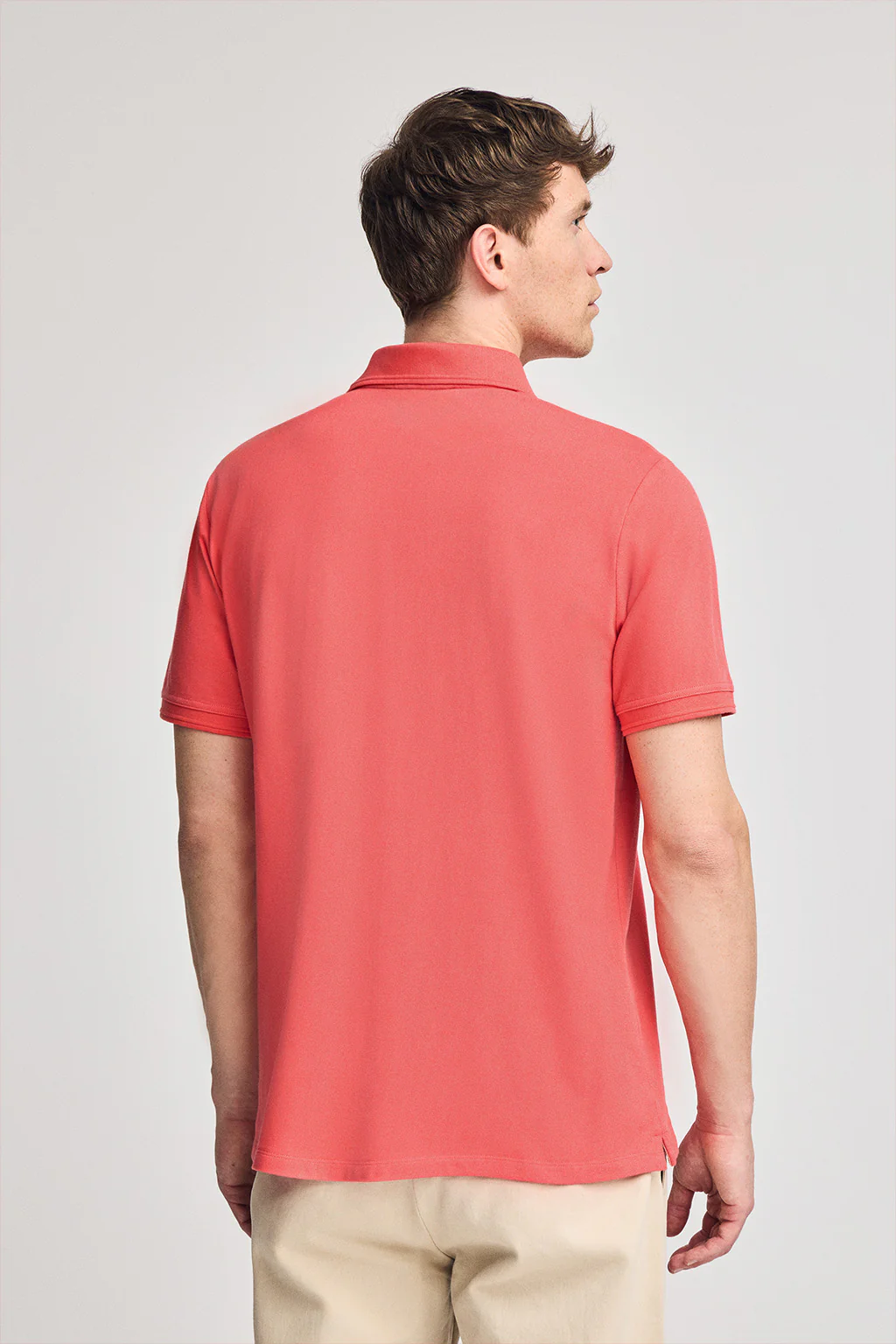 Coral short-sleeve pique polo shirt with Rigby Best embroidery - Image 2
