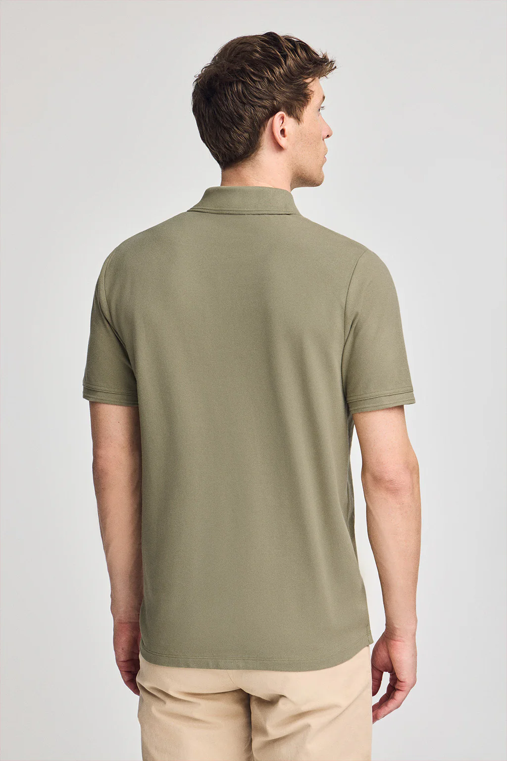 Light-green short-sleeve pique polo shirt with Rigby Best embroidery - Image 2