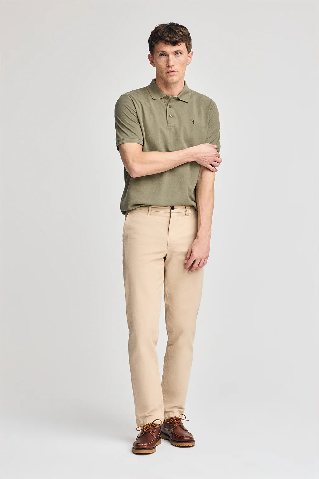 Light-green short-sleeve pique polo shirt with Rigby Best embroidery - Image 4