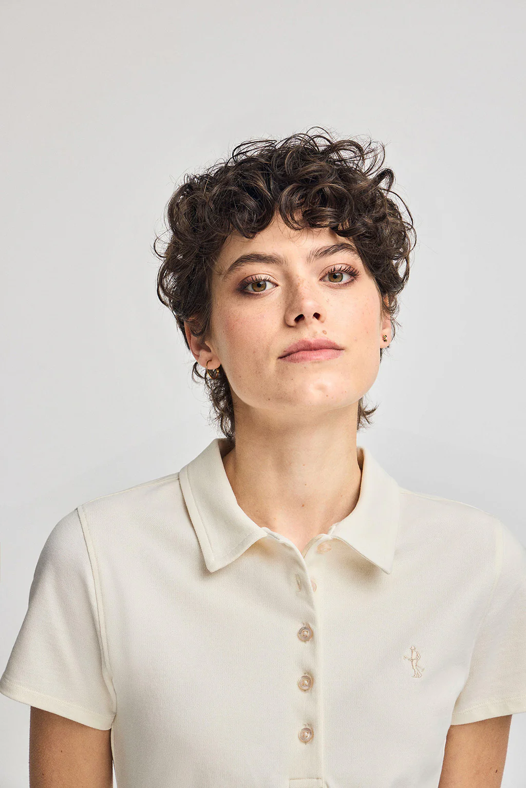 Nude short-sleeve cotton polo shirt with Rigby Best embroidery - Image 3