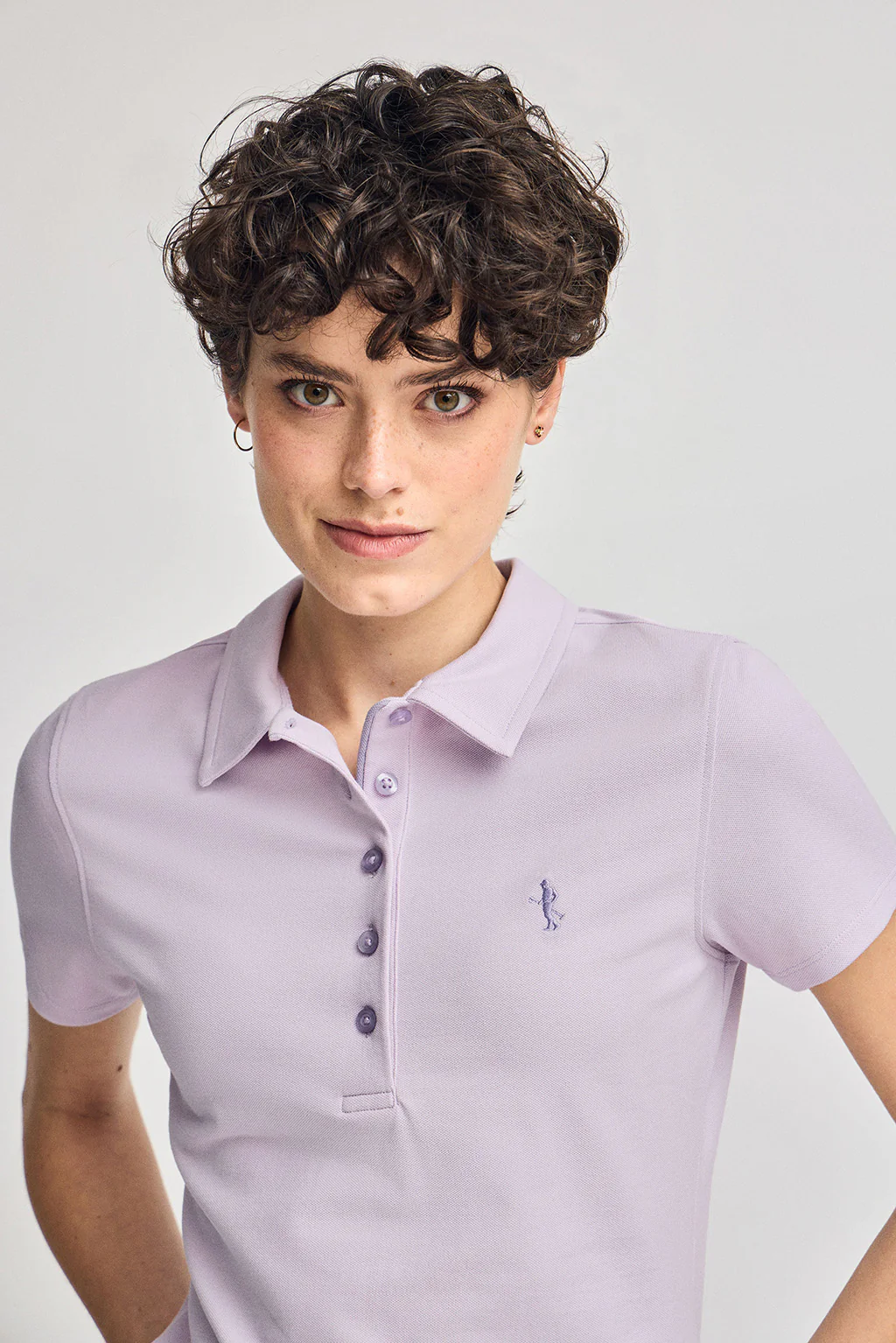 Lavender short-sleeve cotton polo shirt with Rigby Best embroidery - Image 3