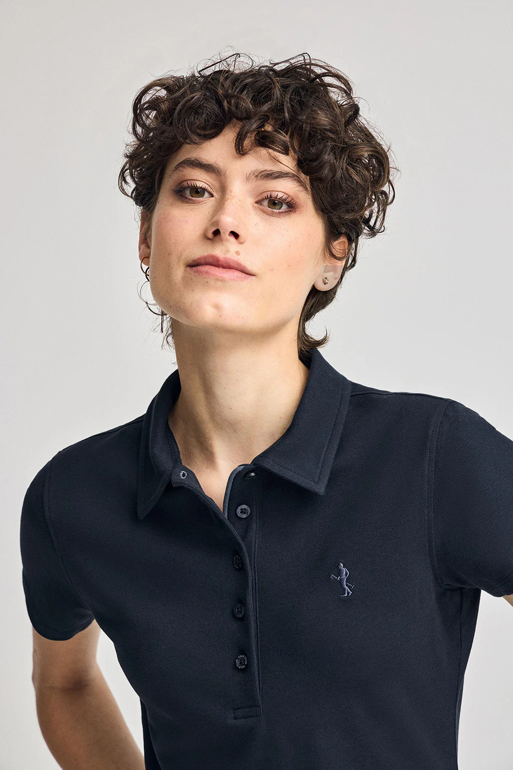 Navy-blue short-sleeve cotton polo shirt with Rigby Best embroidery - Image 3