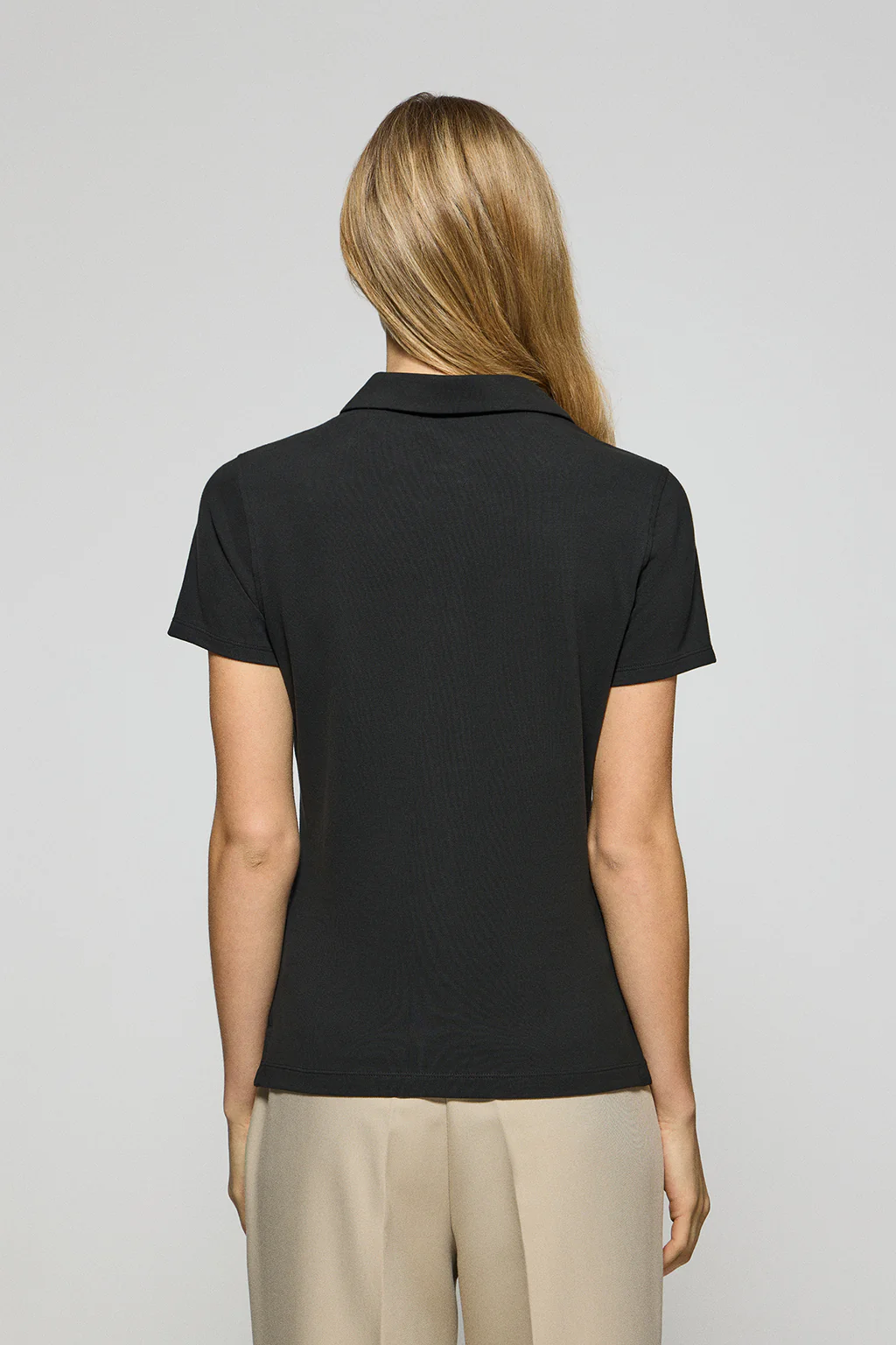 Black five-button polo shirt Pereira with Rigby Go embroidery - Image 4