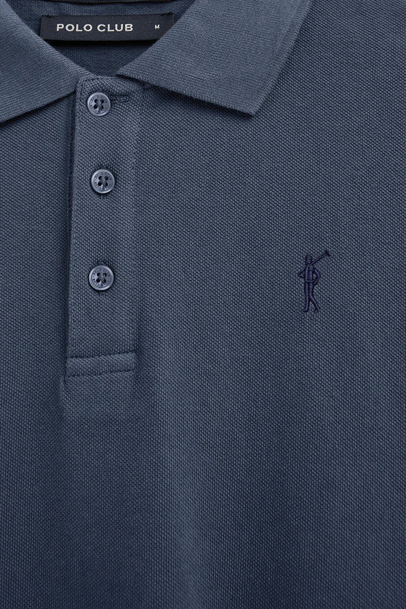 Denim-blue garment-dyed polo shirt with Rigby Go embroidered logo - Image 2