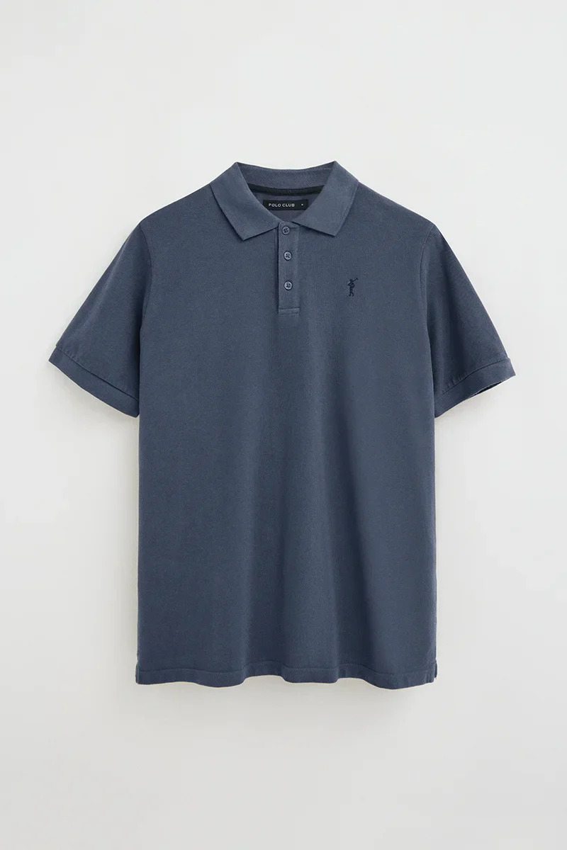 Denim-blue garment-dyed polo shirt with Rigby Go embroidered logo - Image 4