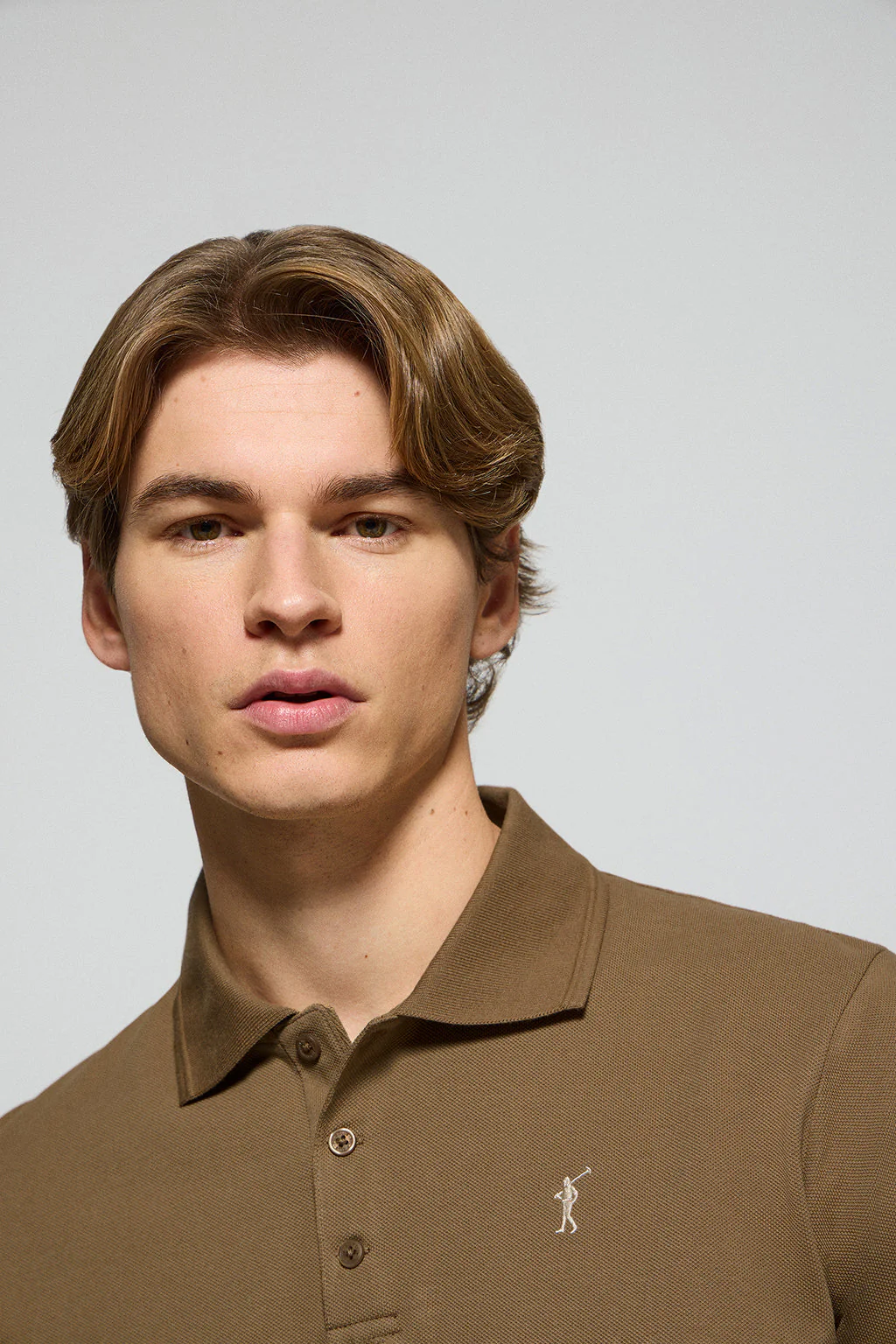 Brown polo shirt with three buttons and Rigby Go embroidered logo - Image 2