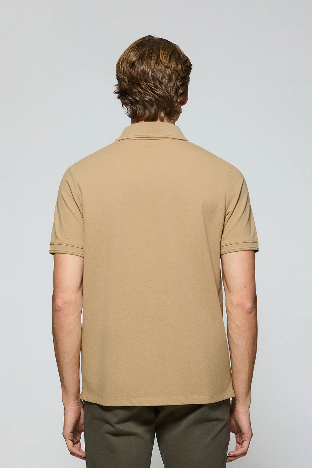 Camel polo shirt with three buttons and Rigby Go embroidered logo - Image 4