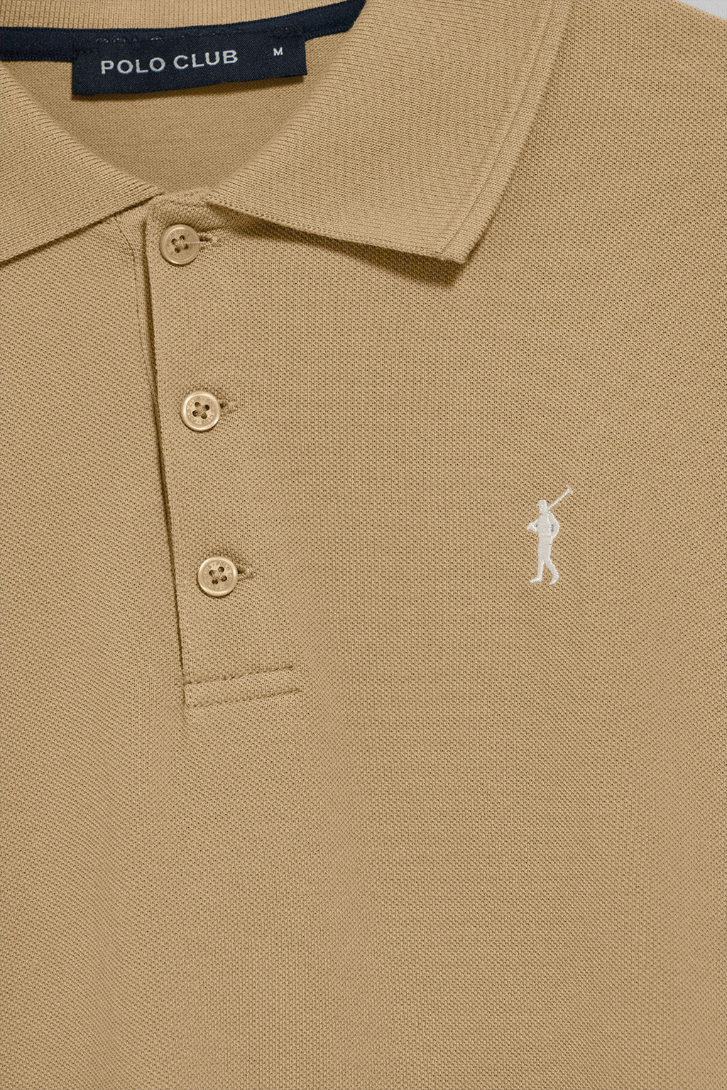 Camel polo shirt with three buttons and Rigby Go embroidered logo - Image 6
