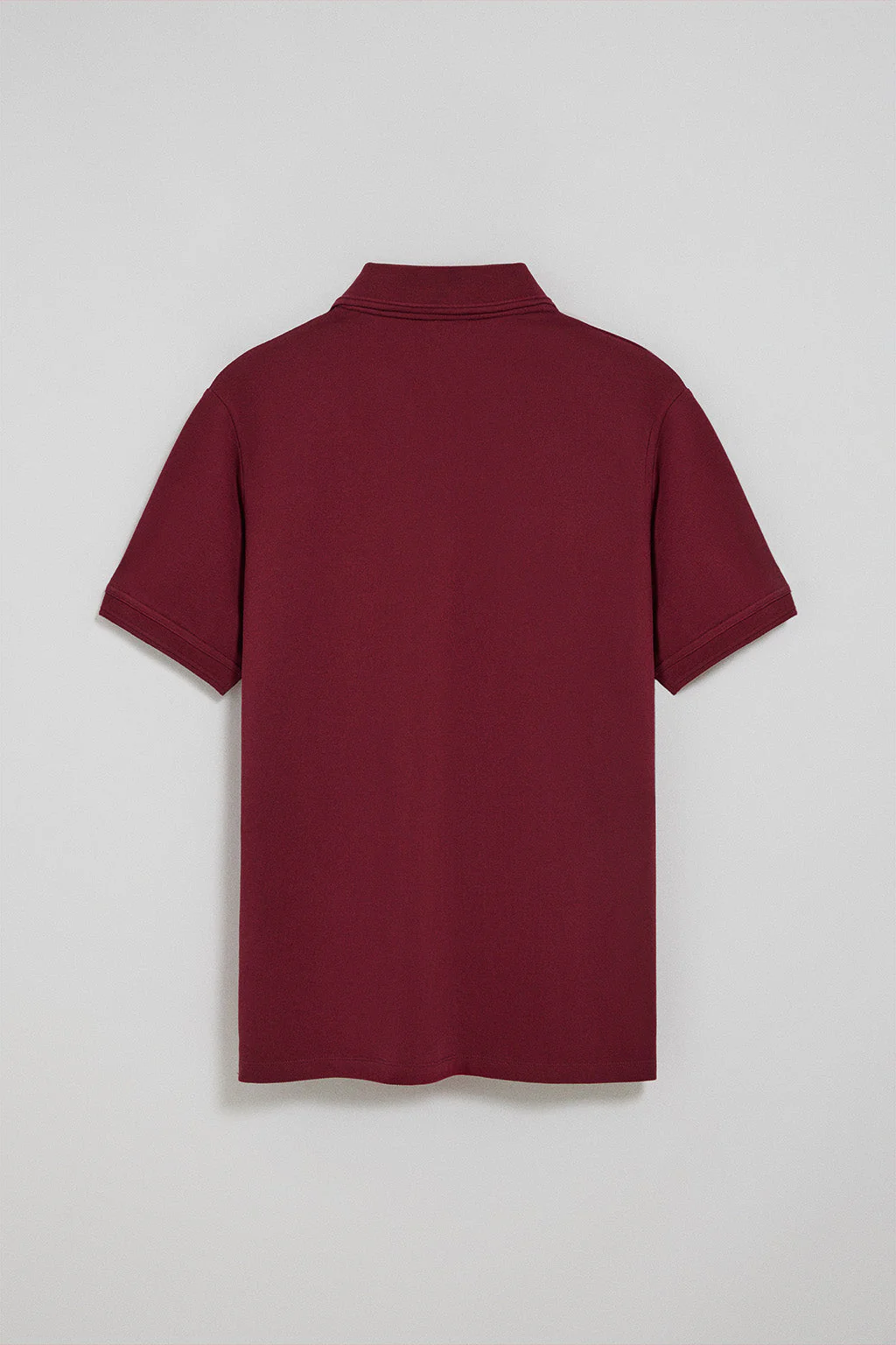 Maroon polo shirt with three buttons and Rigby Go embroidered logo - Image 7