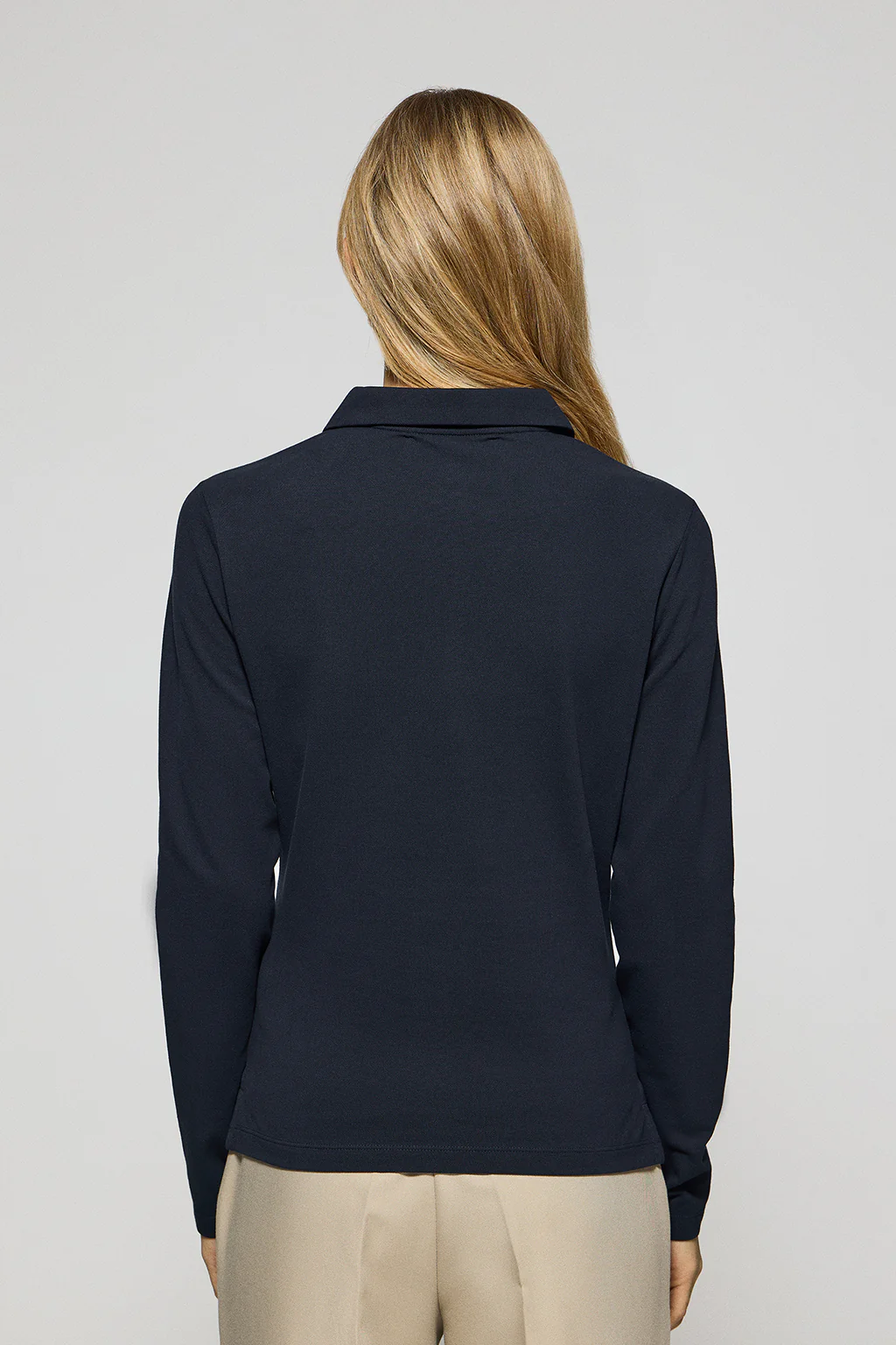 Navy-blue five-button polo shirt Priyanka with Rigby Go embroidery - Image 2