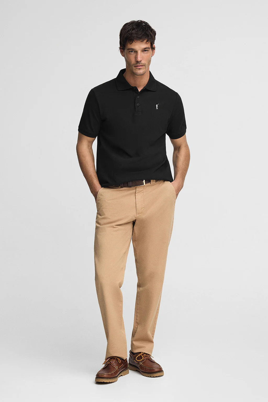 Black pique polo shirt with Rigby Go embroidered logo - Image 3