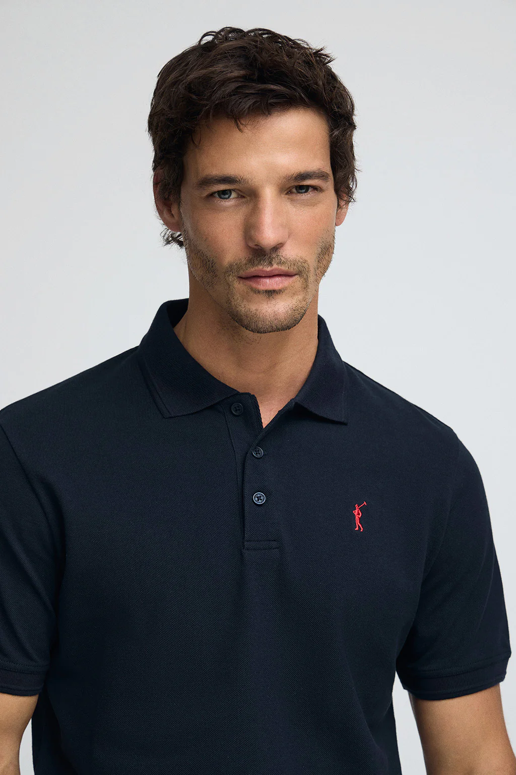 Navy-blue pique polo shirt with Rigby Go embroidered logo - Image 2