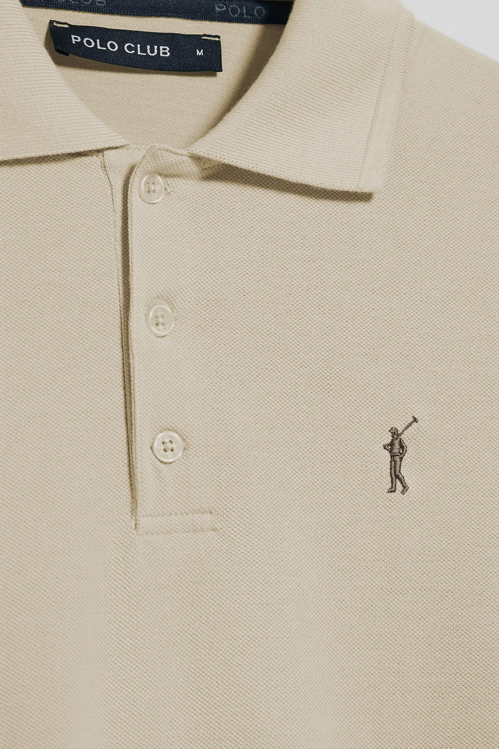 Beige short-sleeve polo shirt with three buttons and Rigby Go embroidered logo - Image 7