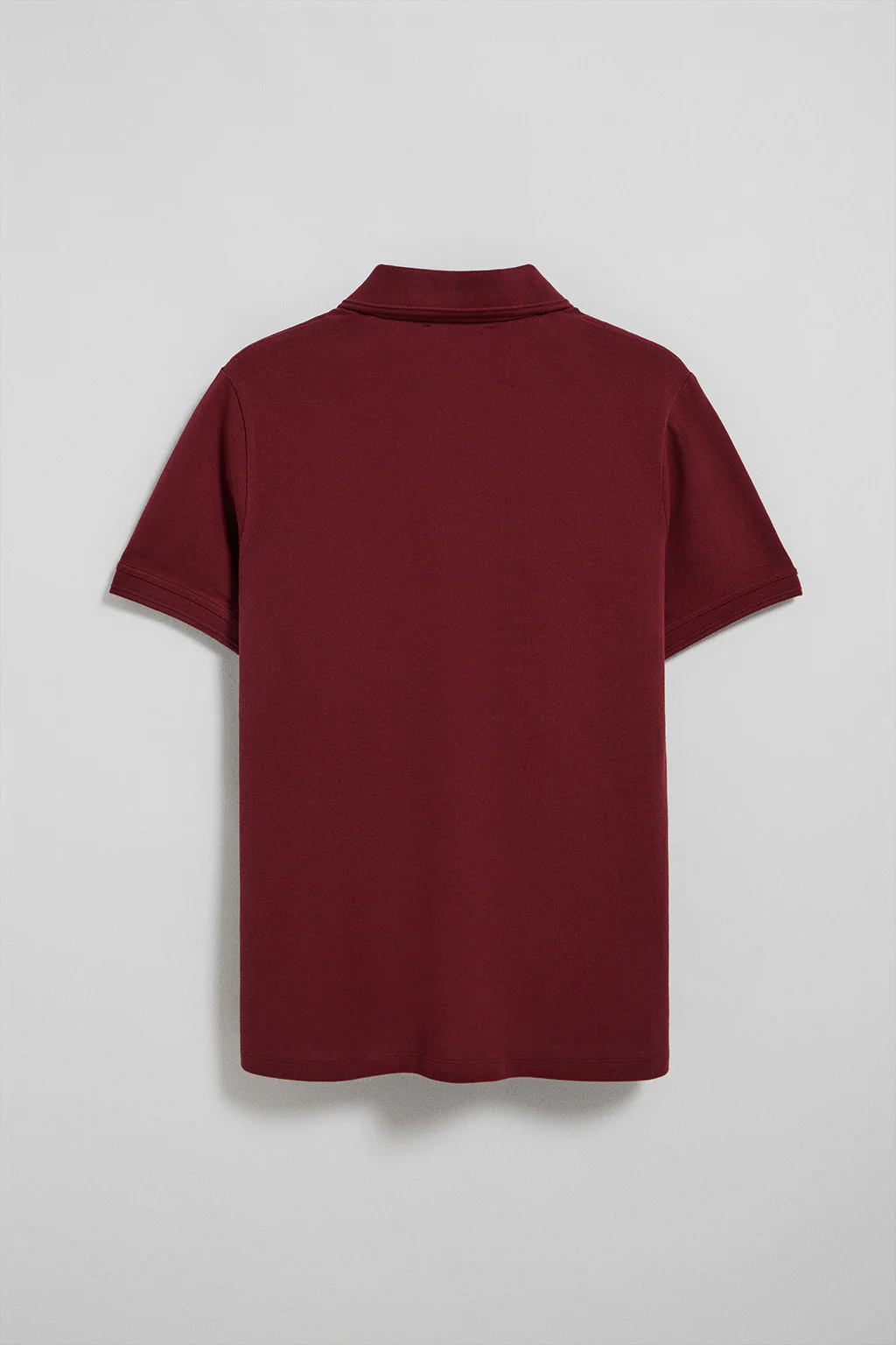 Maroon short-sleeve polo shirt with three buttons and Rigby Go embroidered logo - Image 7
