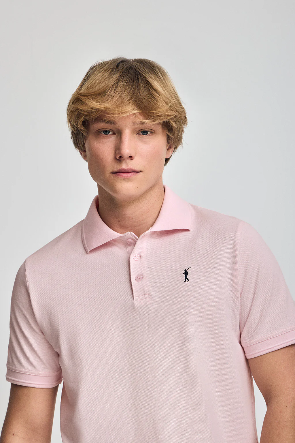 Pink short-sleeve polo shirt with three buttons and Rigby Go embroidered logo - Image 3