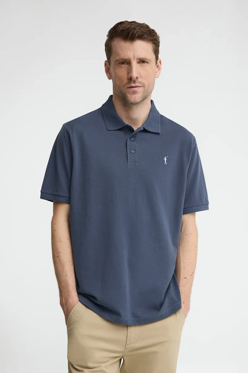 Denim-blue short-sleeve polo shirt with Rigby Go embroidered logo - Image 3