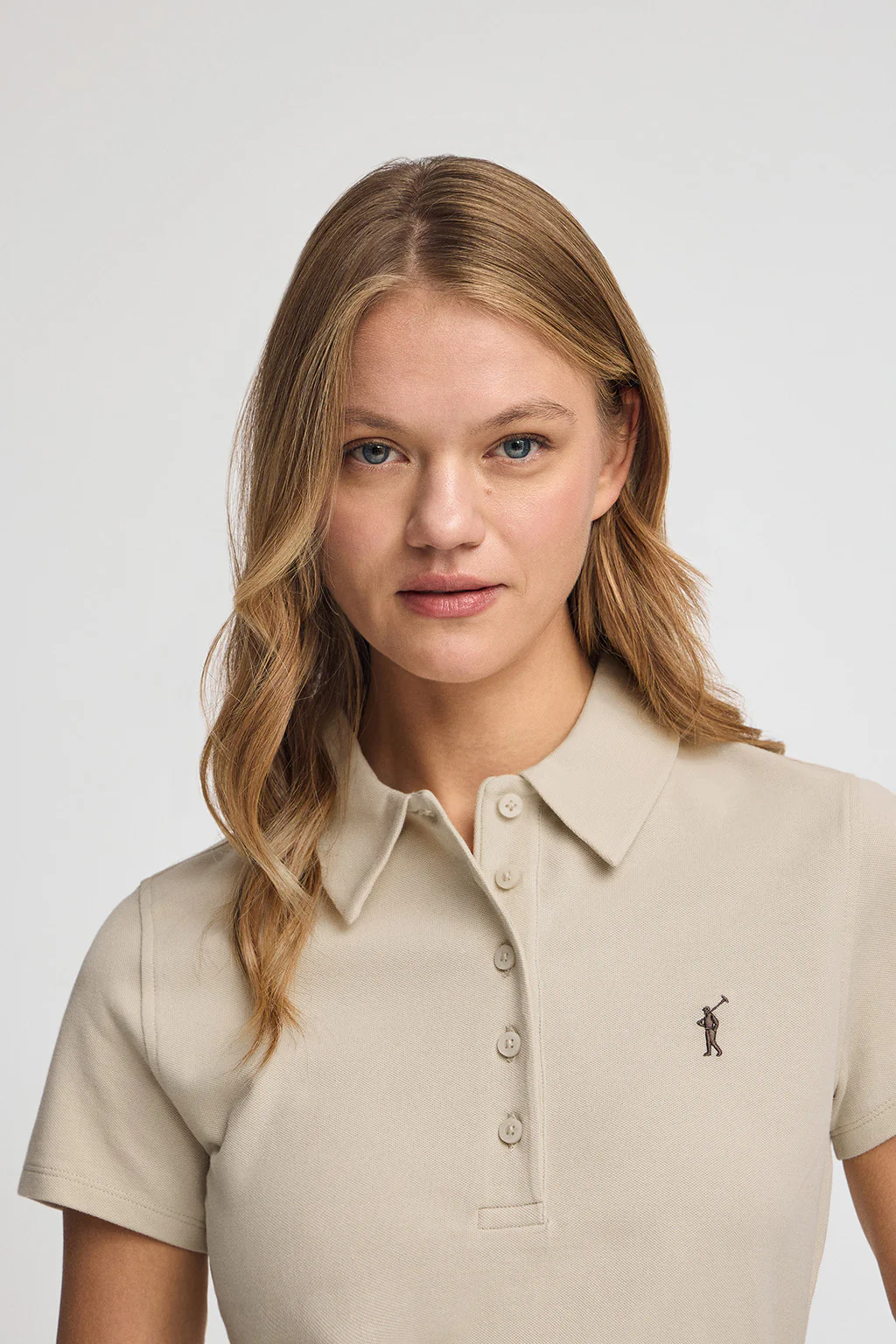 Beige pique polo shirt with five-button collar and Rigby Go embroidery - Image 2