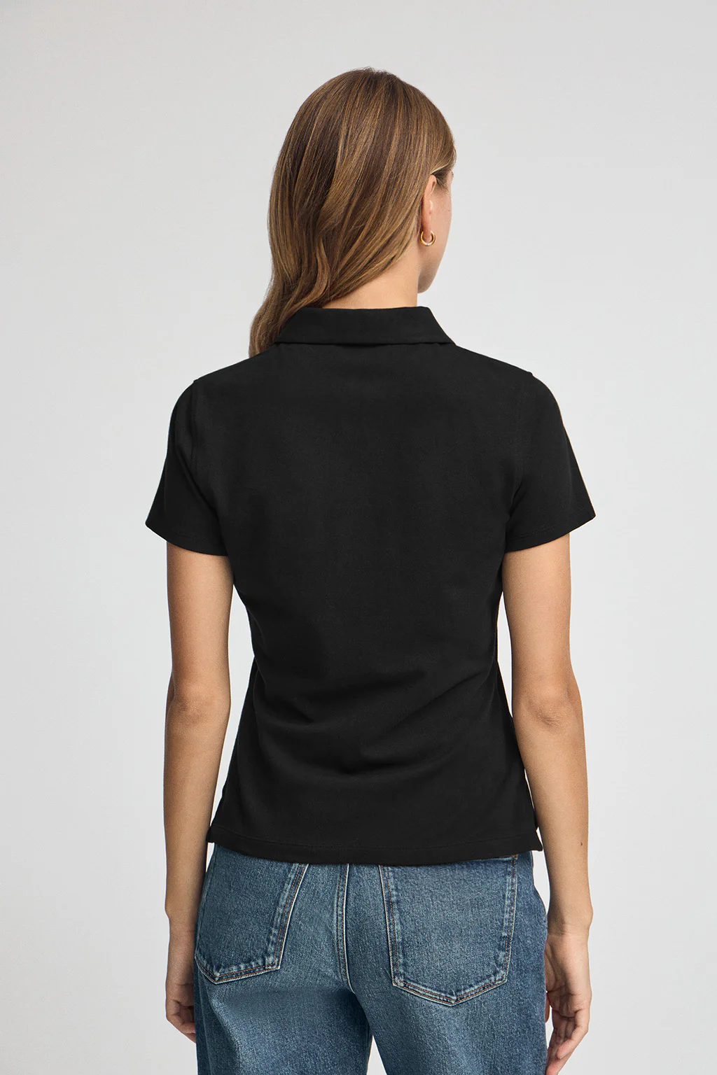 Black pique polo shirt with five-button collar and Rigby Go embroidery - Image 4