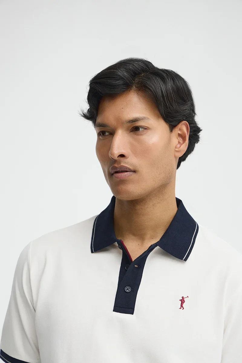 Nude polo shirt with contrast details and Rigby Go embroidery - Image 3