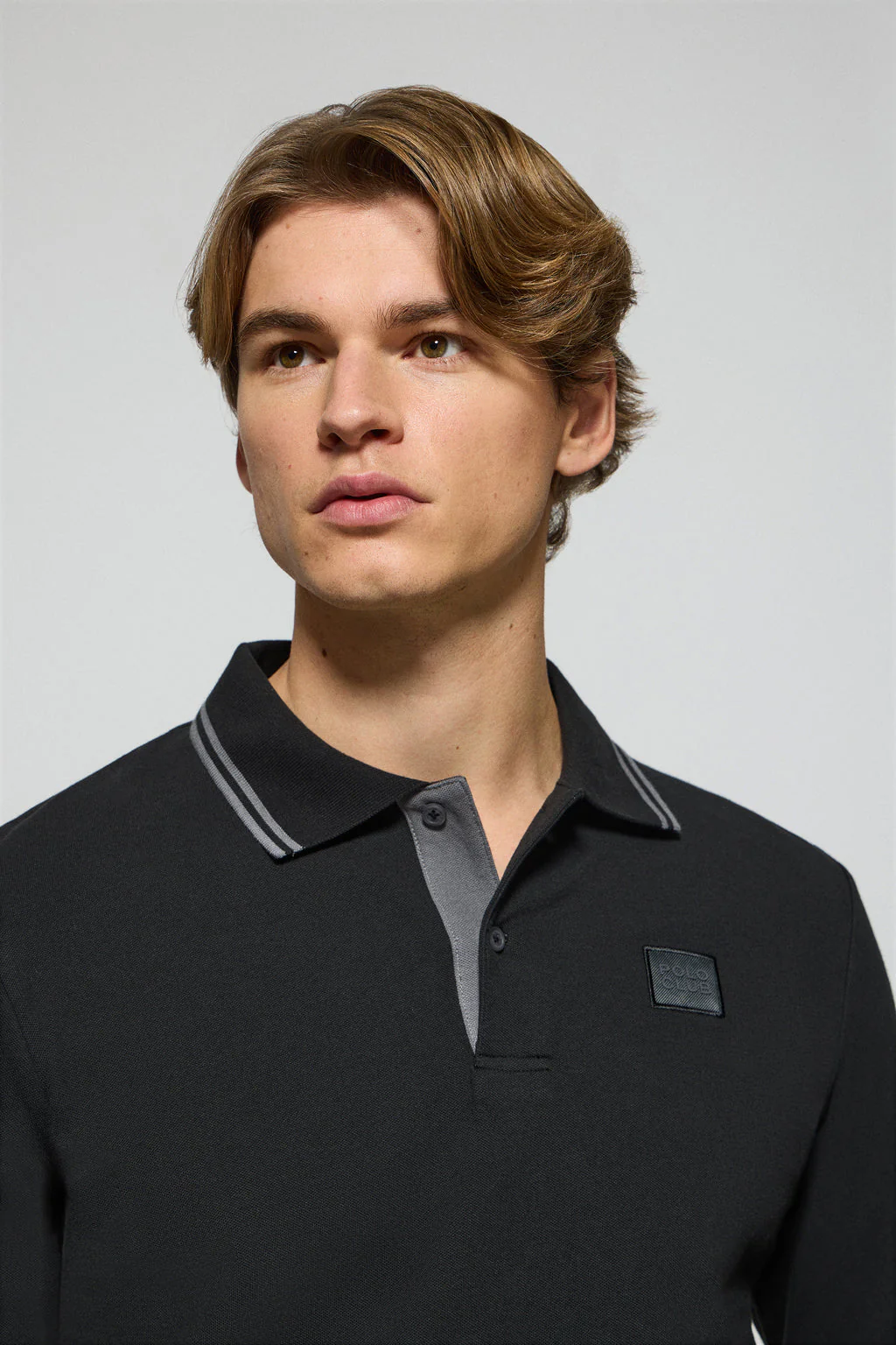 Black polo shirt with two buttons and Polo Club logo - Image 3